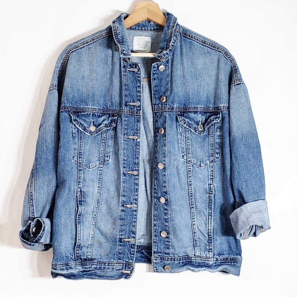 American Eagle Outfitters Light Blue Denim Jean Jacket